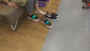 超高颜值船袜美女嫩足试高跟鞋[0146]