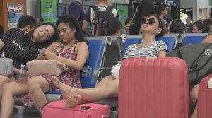 [子林4K视频]等一趟列车，却没料到当了一回完美的足模[0820]