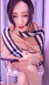 晗老师8月12日高跟鞋肉丝美足直播-97LZTD-2776